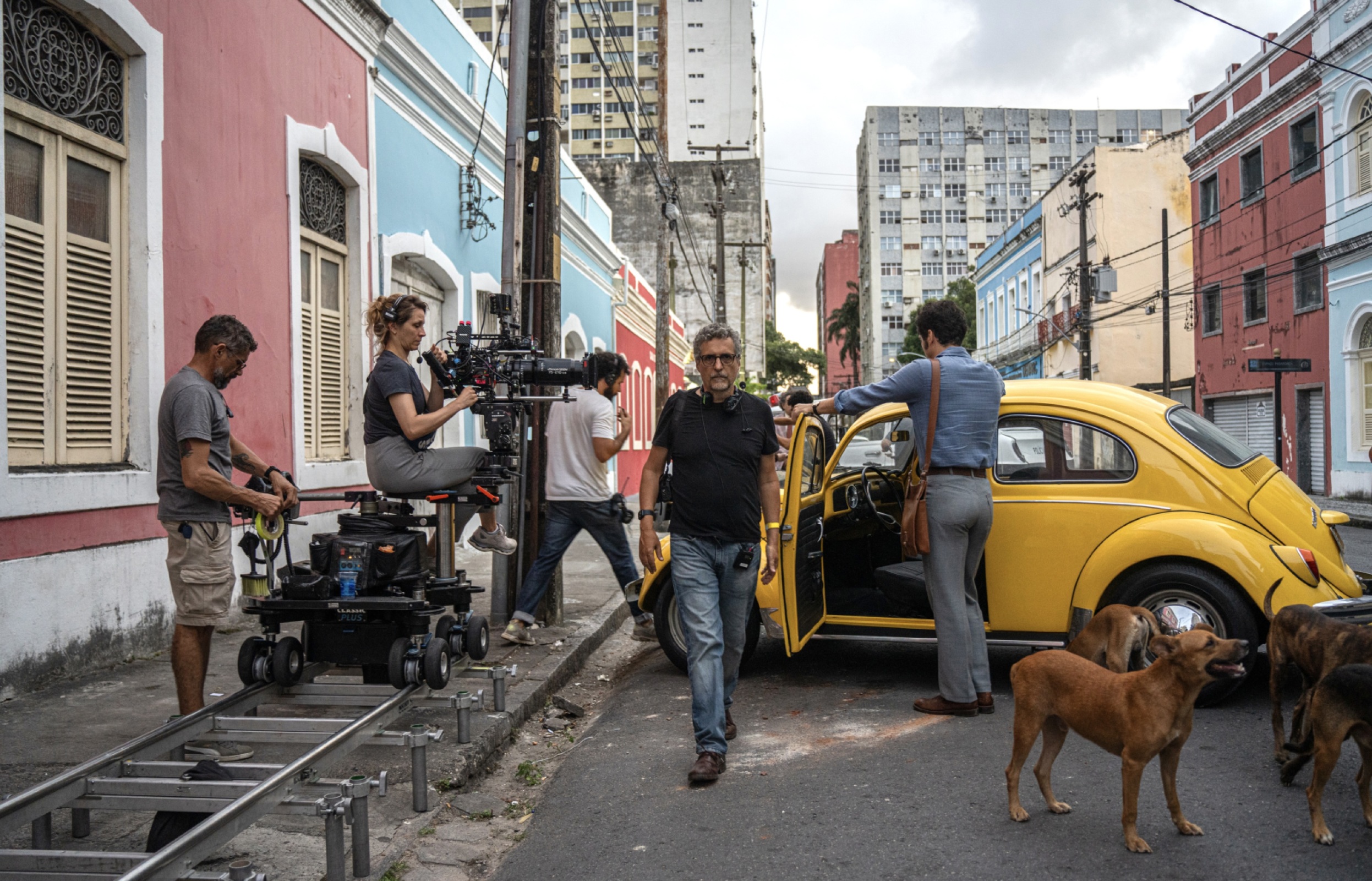 Shot of Kleber&nbsp;Mendonça Filho on set.