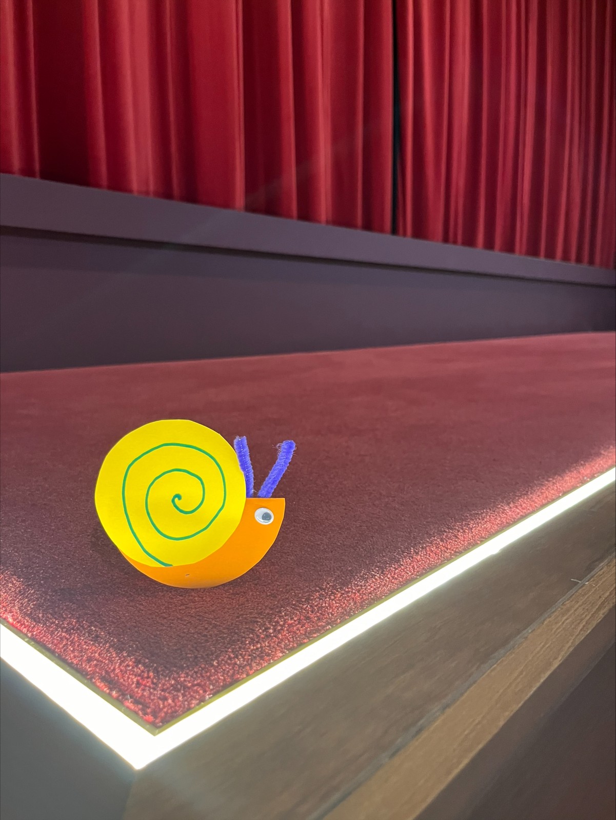 Mini snail ready to race on our screen 1 stage