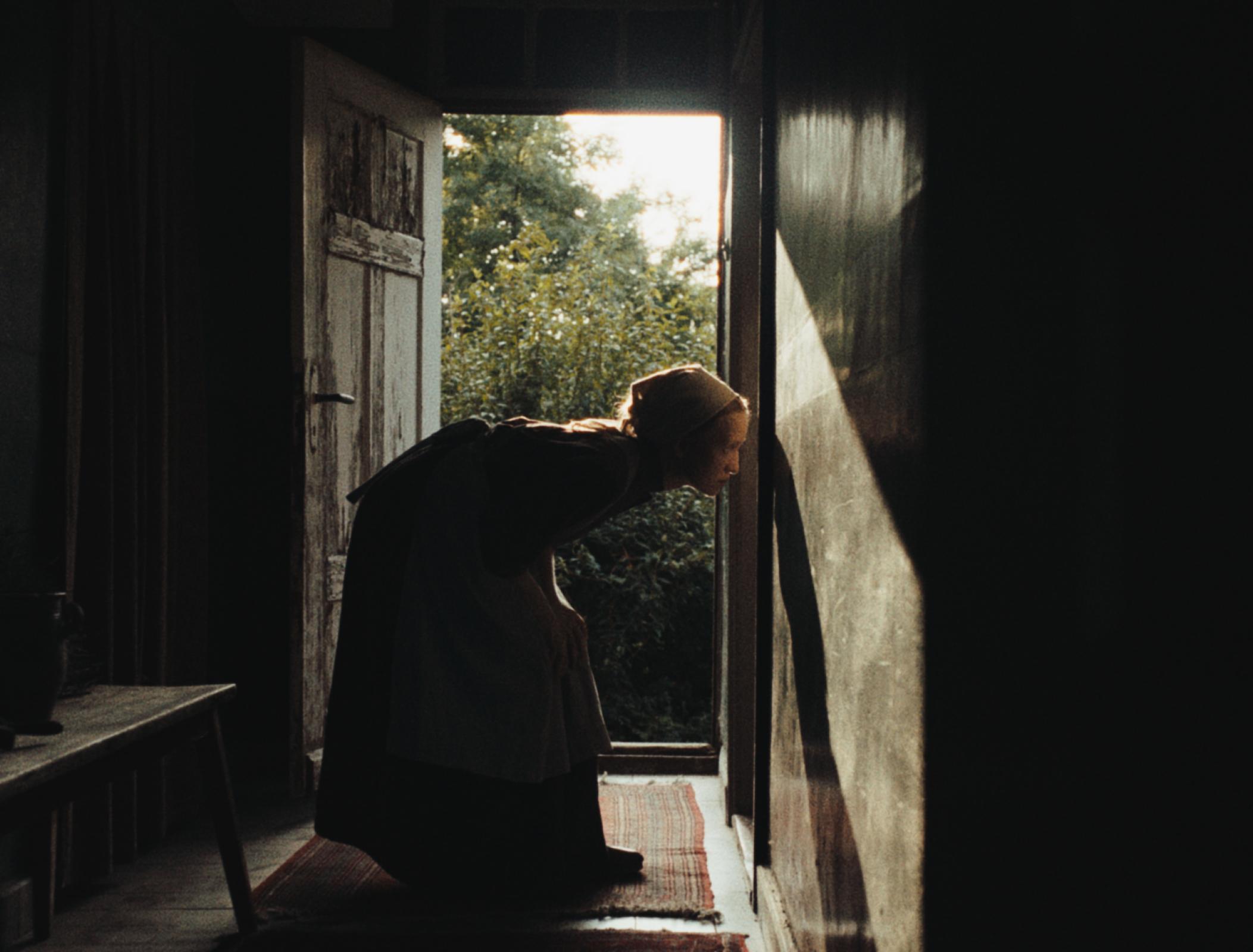 Sound of Falling (2025, dir.&nbsp;Mascha
Schilinski)